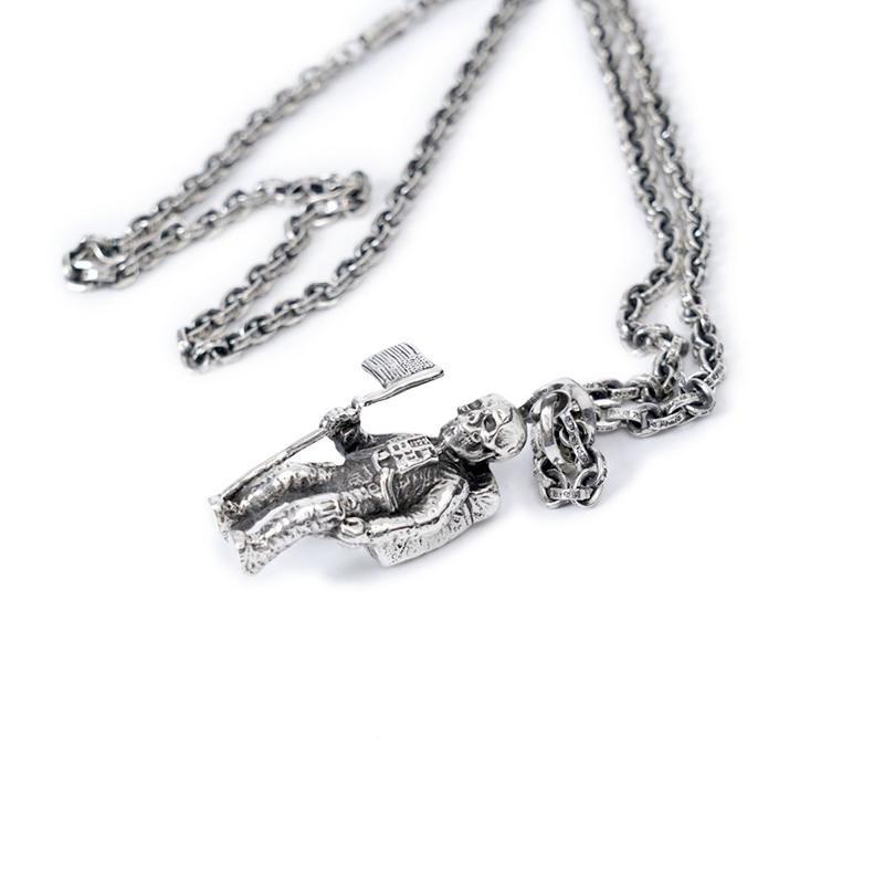Foti Astronaut Pendant