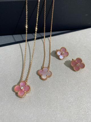 Van Cleef & Arpels Rosé Clover Bloom Necklace