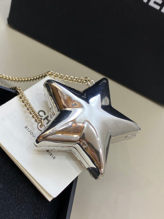 CHANEL Astrielle Diamond Star Pendant Necklace