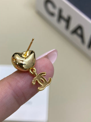 CHANEL Camellia Belle Gold Flower Stud Earrings