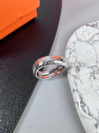 Hermès Éclat Spiral Pavé Ring