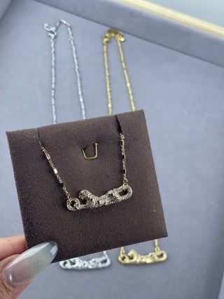 Cartier Panthère necklace with lacquer and full pavé diamonds