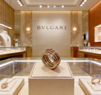 Bvlgari Rose Gold Spiral Ring – Elegant Luxury Jewelry