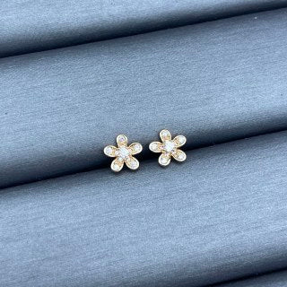Van Cleef & Arpels Diamond Bloom Clover Stud Earrings